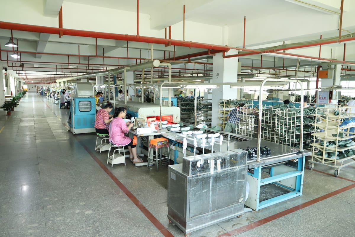 DOING footwear production floor in Quanzhou